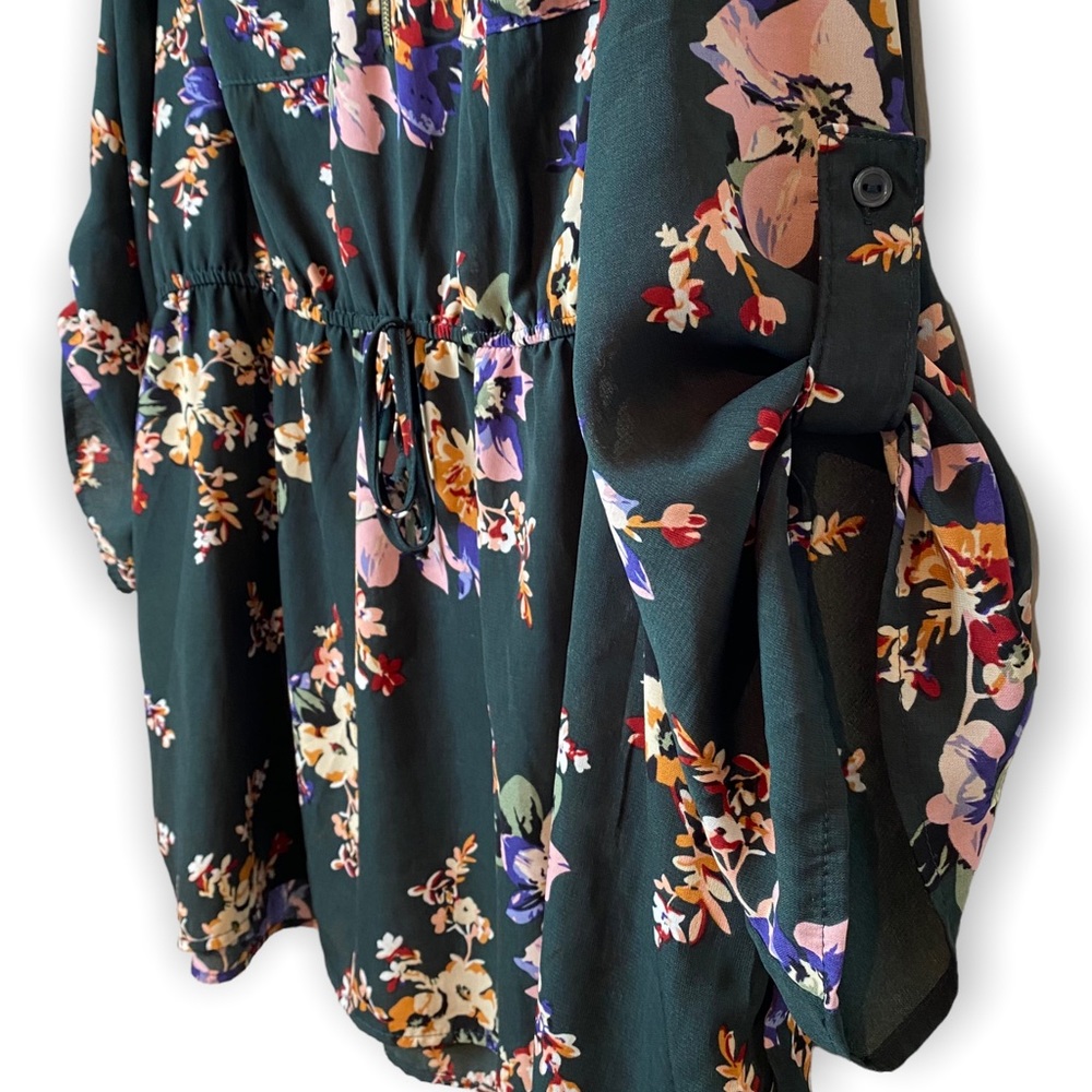 Floral Top - Picture 5 of 10